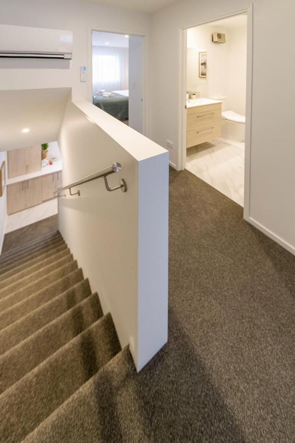 In The Heart Of It All: 2 Bed Cbd Townhouse Christchurch Eksteriør billede