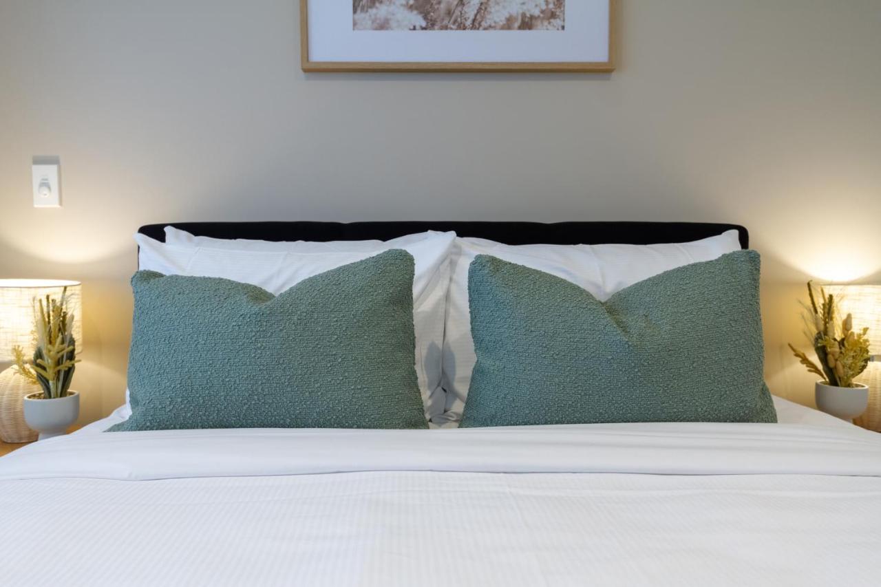 In The Heart Of It All: 2 Bed Cbd Townhouse Christchurch Eksteriør billede
