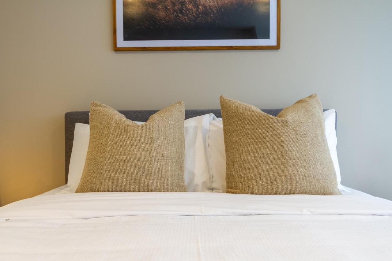 In The Heart Of It All: 2 Bed Cbd Townhouse Christchurch Eksteriør billede