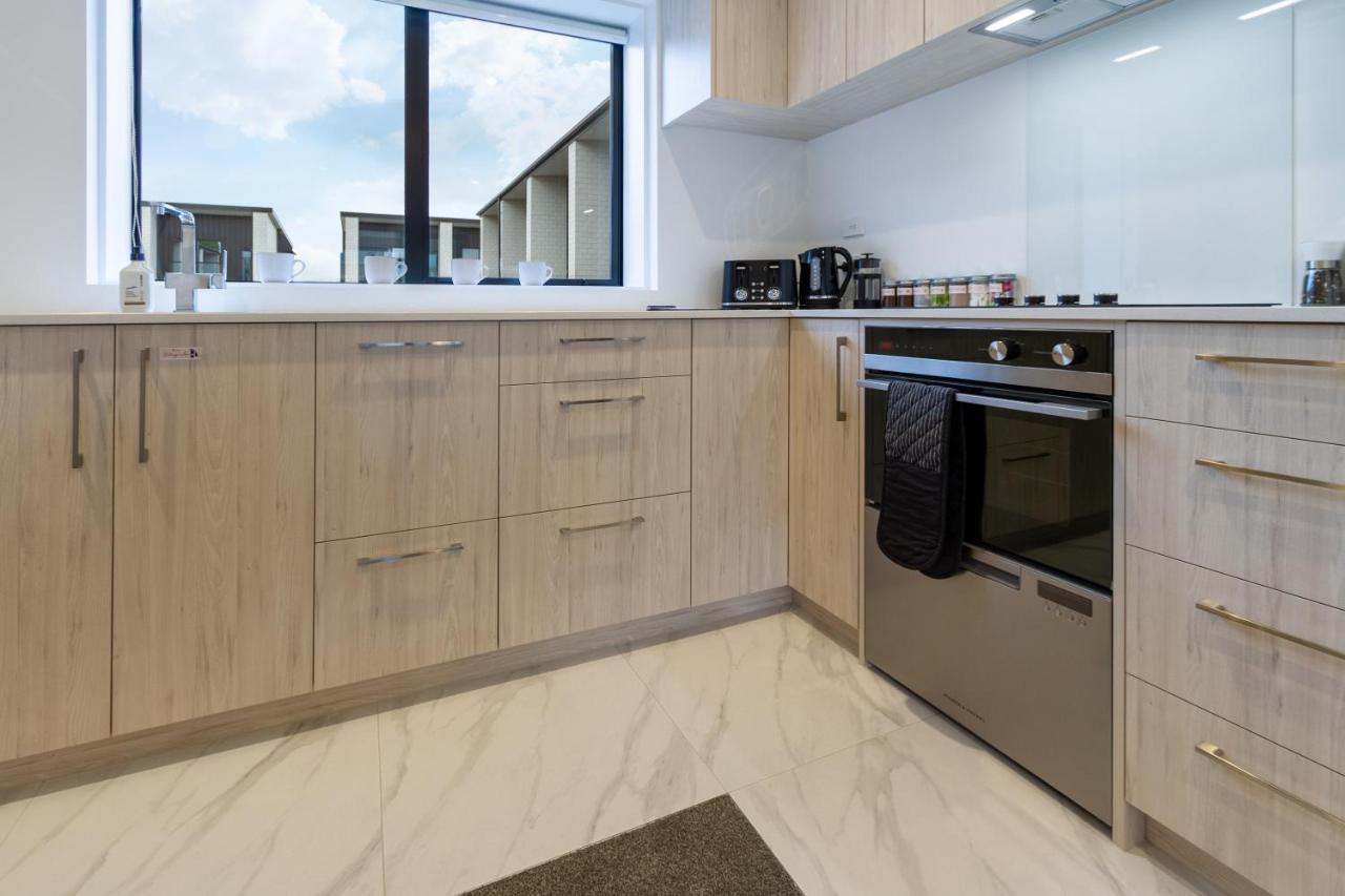 In The Heart Of It All: 2 Bed Cbd Townhouse Christchurch Eksteriør billede
