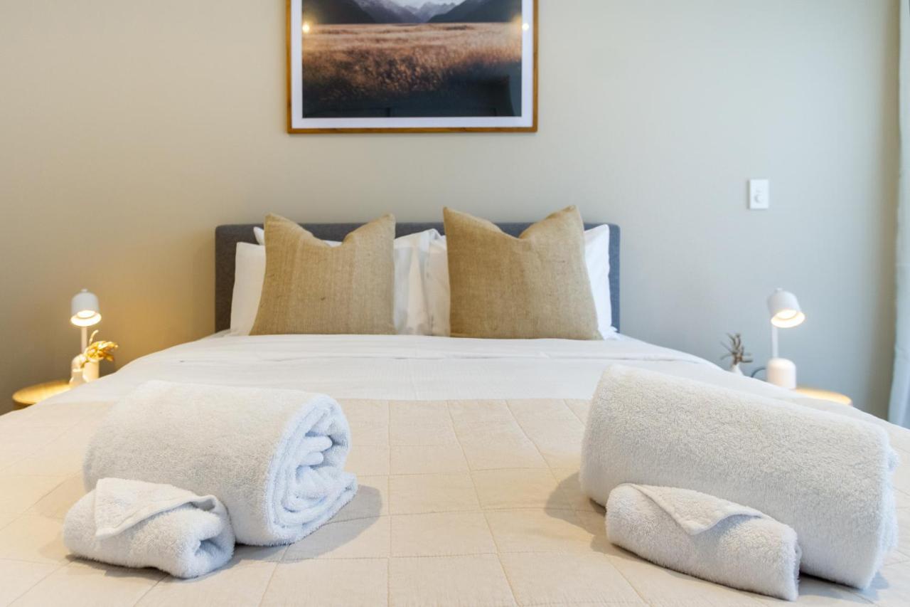 In The Heart Of It All: 2 Bed Cbd Townhouse Christchurch Eksteriør billede