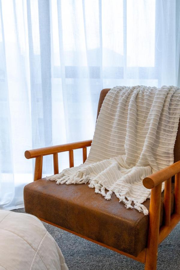 In The Heart Of It All: 2 Bed Cbd Townhouse Christchurch Eksteriør billede