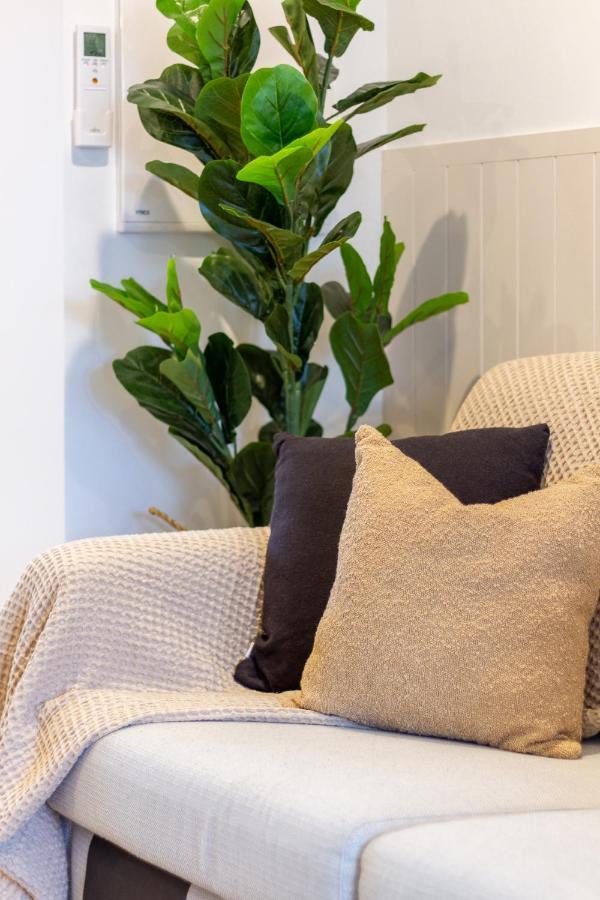 In The Heart Of It All: 2 Bed Cbd Townhouse Christchurch Eksteriør billede