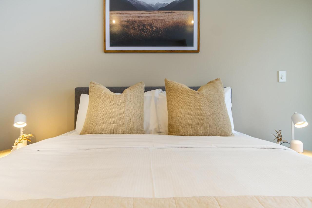 In The Heart Of It All: 2 Bed Cbd Townhouse Christchurch Eksteriør billede