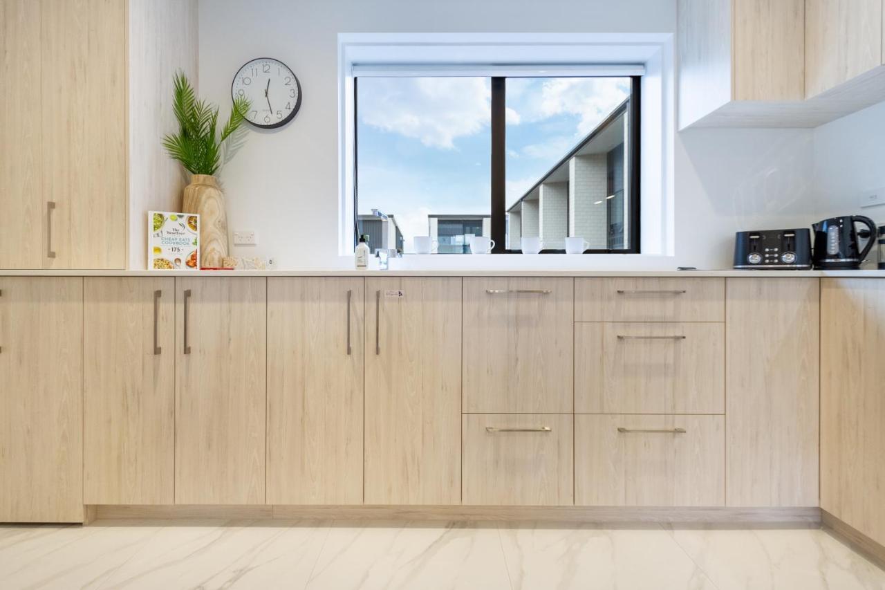 In The Heart Of It All: 2 Bed Cbd Townhouse Christchurch Eksteriør billede